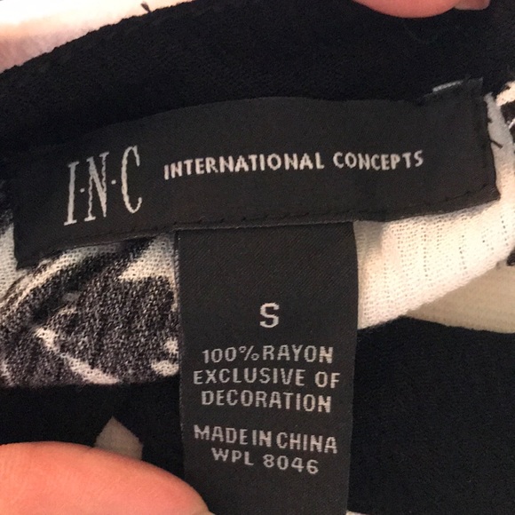 NWOT INC TOP - Picture 8 of 8